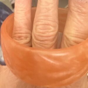 Bangle bracelet vintage Lucite slashed peach apricot